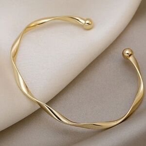 Elegant Gold-Tone Twisted Bangle Bracelet